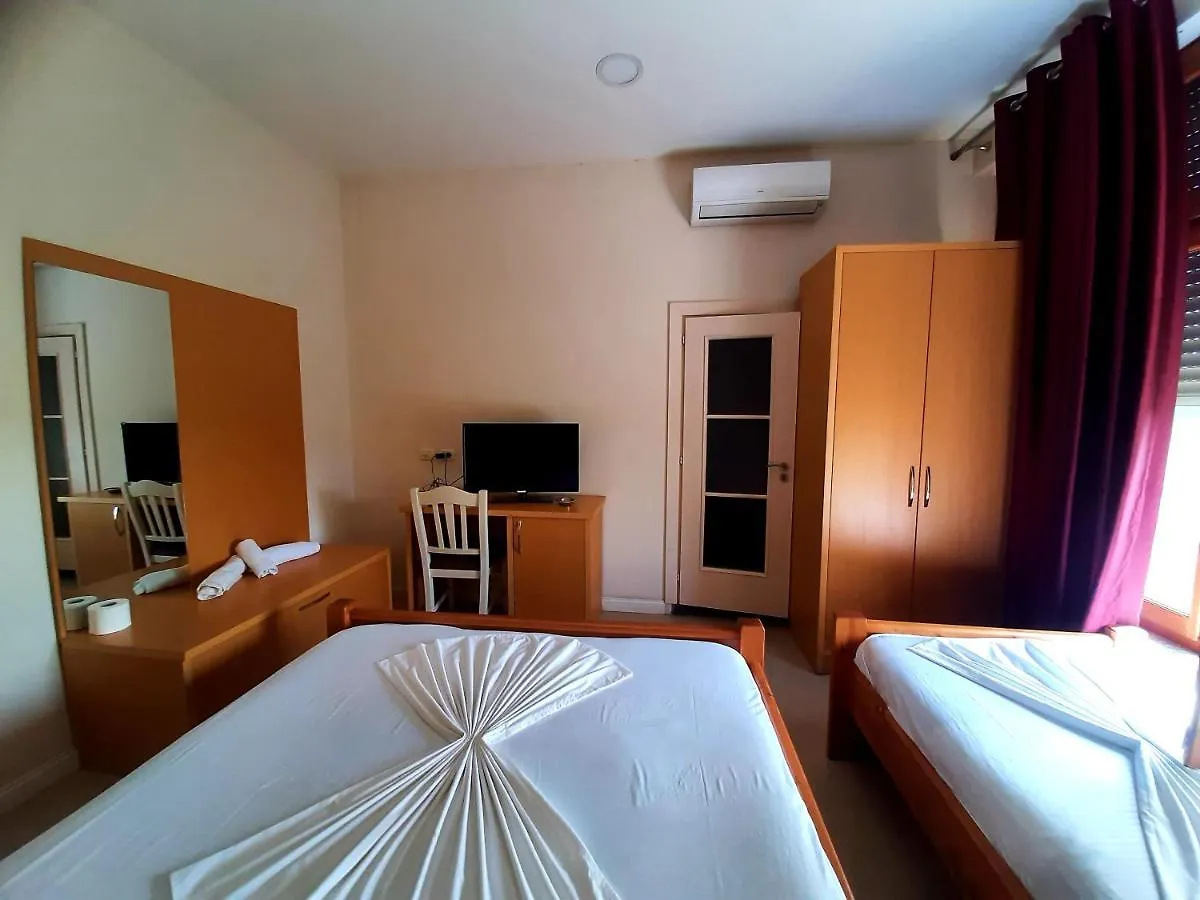 ***  Hotel Vila Giorgio Szkodra Albania